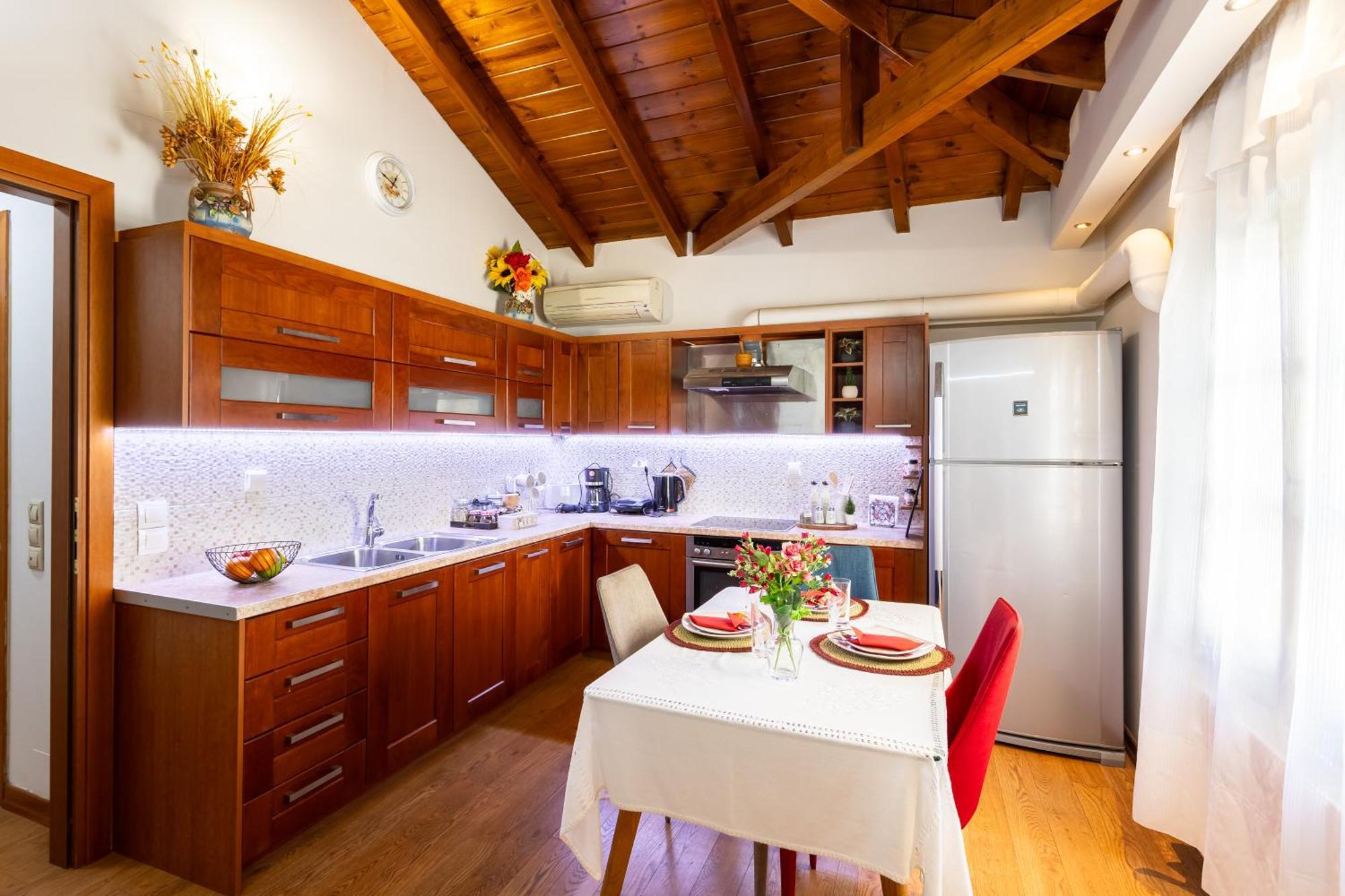 Lito'S Central Gem - Cozy Dream Getaway Kalamata Ngoại thất bức ảnh